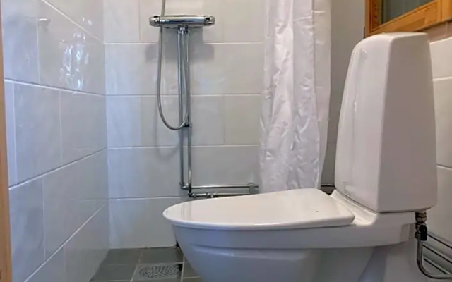 Asplunda Gard, Kolmarden stuga nr 1