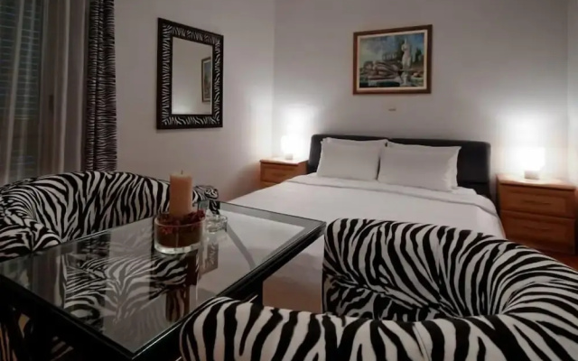 Nautica Apartments