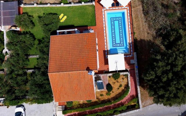 Villa Artemis in Vrises