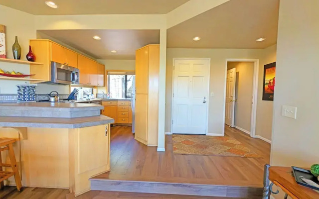 Mt Bachelor Village 331 A