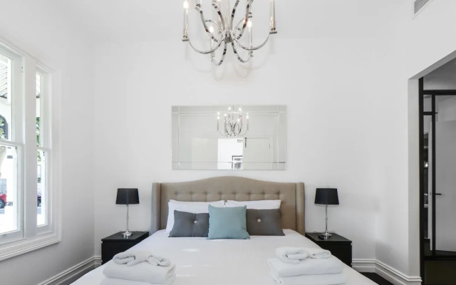 Boutique Stays - Port Haven