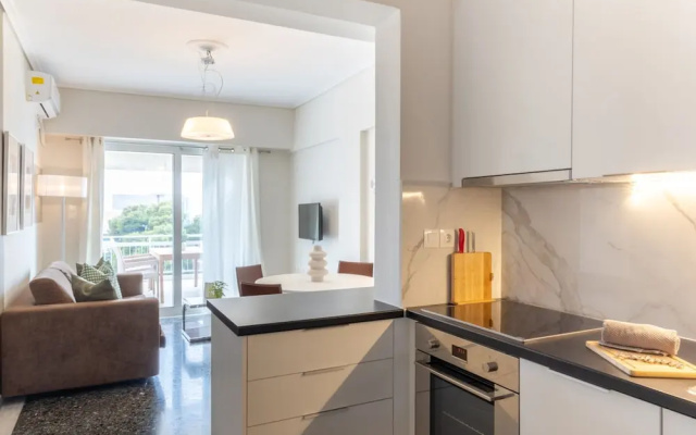 Beachfront 2-bedroom Stay in Voula