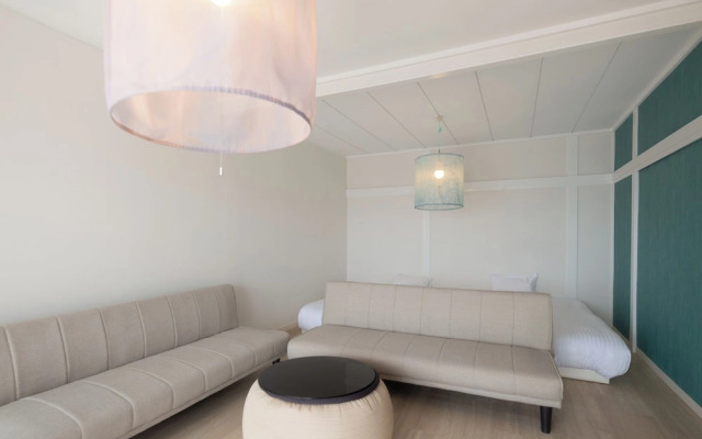 Kawazu Beach House Blue Moon