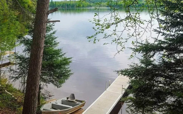 Quaint Clam 2 Bedroom Home