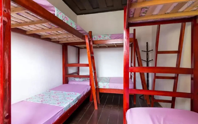 Maracujá Hostel