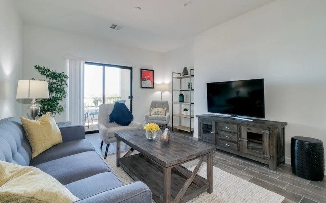 Queen Creek #323 - 1 Br Condo