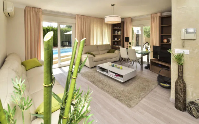 Holiday Home Villa Tatiana