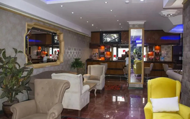 Hermanos Hotel