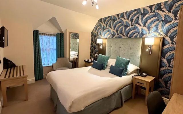 Caerwylan Hotel