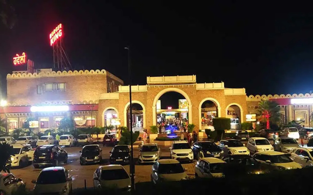 Karnal Haveli Hotel