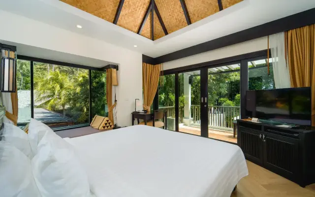 Bhu Nga Thani Resort & Villas Railay
