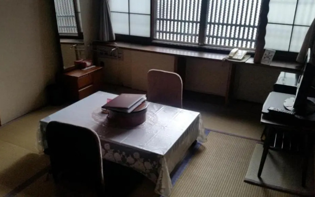 Hakodate Henmi Ryokan