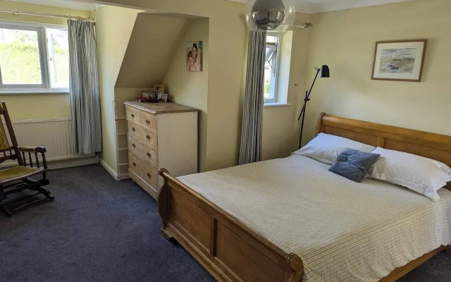 Family Home in Lovely Village With big Garden