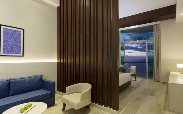 Altitude at Krystal Grand Cancun - All inclusive