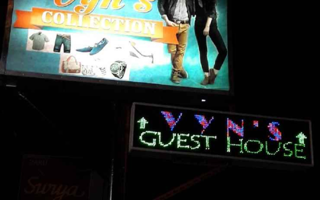 Vyn's Guest House - Lake Toba