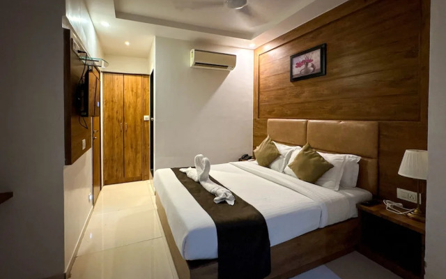Palm Breeze Hotel - Colaba