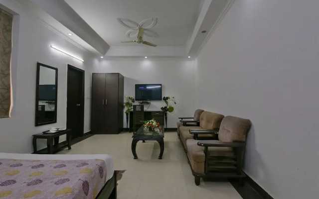 Diamond Stays By OYO Rooms