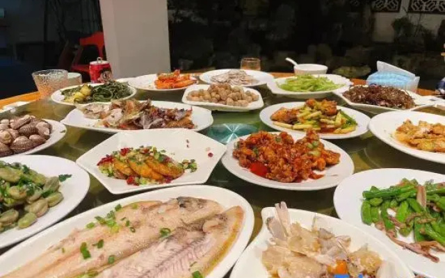 Floral Hotel·Zhoushan Putao Yishe B & B (Taohuadao store)