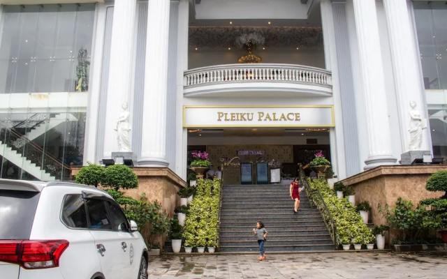 HANZ Pleiku Hotel