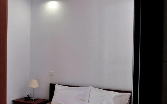 Parisis Villas