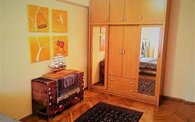 Spacious and Cozy