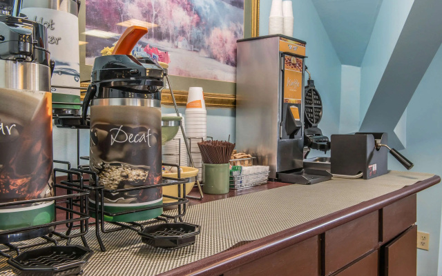 Rodeway Inn Brookville