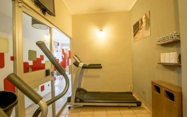 Hotel Mateos 1215