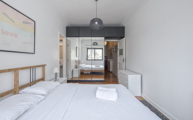 Arroios Central Apartment by Homing