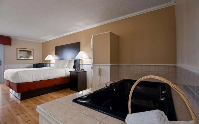 Best Western Smiths Falls Hotel