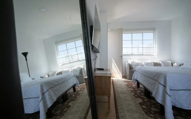 YT35 Luxury Boutique Serviced Suites