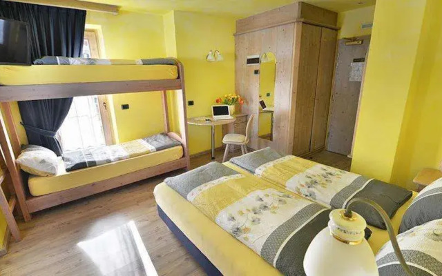 Hotel Piccolo Mondo