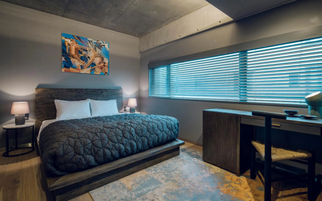 Node Hotel
