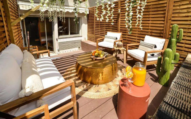 The Majestic Garden Suite