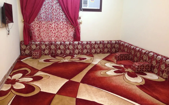Al Eairy Furnished Apartments Tabuk 4