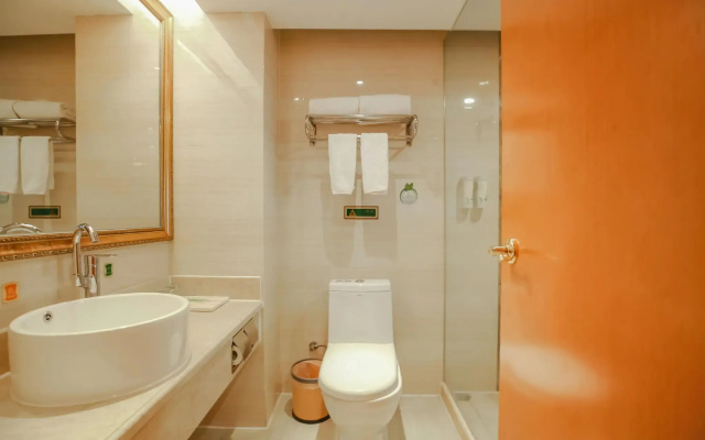 Vienna Hotel (Guiyang Huaguoyuan)