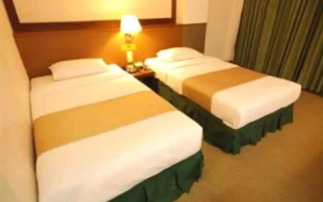 Chainat Thani Hotel