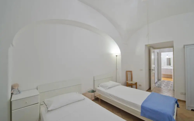 Casa Michara