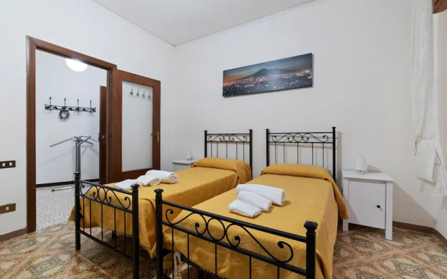 Attractive Apartment in Pimonte With Balcony