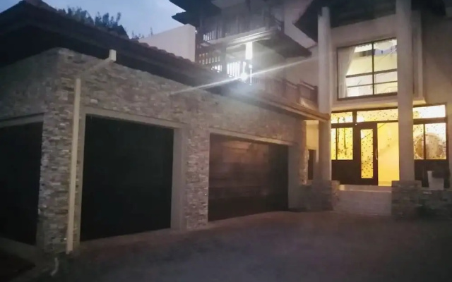 KMMADM Holiday Home