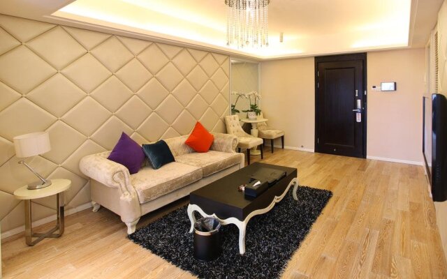 Апартаменты Chengdu Jianian CEO Apartment комната для гостей