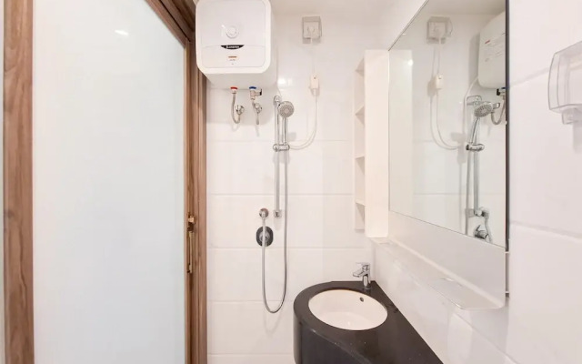 Studio Apartment Near Aeon Mall At Sky House Bsd
