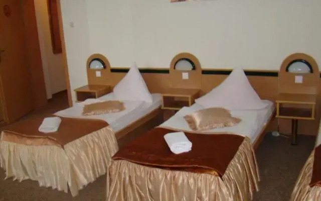 Hotel Relax