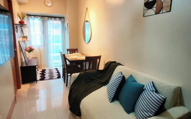 Cabin and Co a Cozy Stay Near MOA