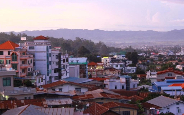 Sann Shwin Hotel