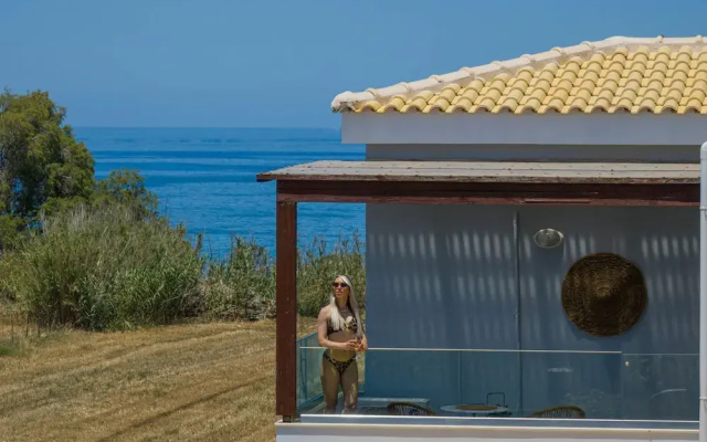 Villa Elena Beach - With Private Heated Pool