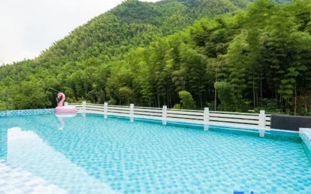Anji Xiyue Homestay (Yunshang Grassland Branch)