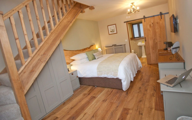 The Plough Inn