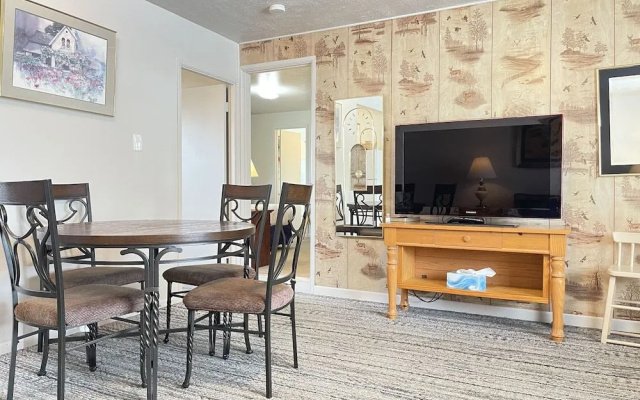 Westport RV Park & Motel