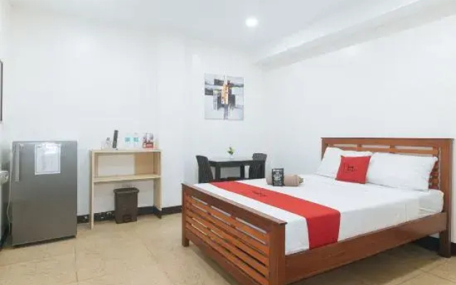 Reddoorz @ Rj's Bldg Near Lyceum Gen. Trias Cavite