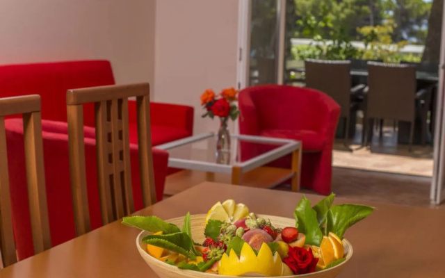 Matilde Beach Resort 39260